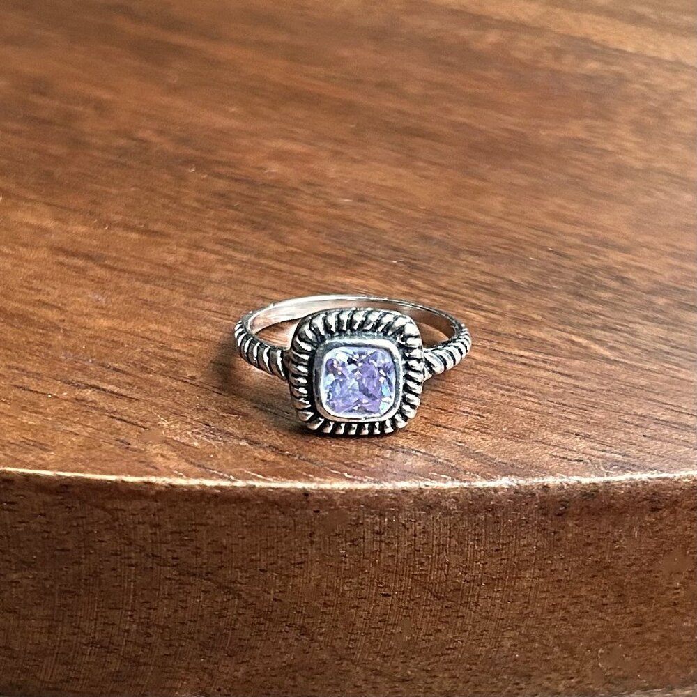 New STERLING SILVER 925 Lavender Cz Ring Size 8